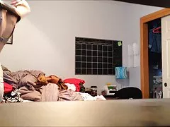الأخت الحلمة صغيرة للتجسس