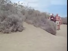 كومينغ في أجداد على الشاطئ