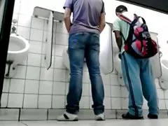بوبليكو المرحاض ديفيرتيدو