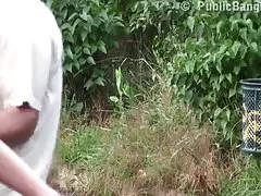 الثلاثي محفوفة بالمخاطر في الشارع! رهيبة!