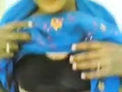 فتاة هندية تيلوغو