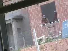 رجل يشاهد بلدي الزوجة الجزء 1