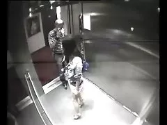 نادي كاتيفايت الجنس في مصعد