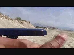 الديك وامض للجدة في الشاطئ
